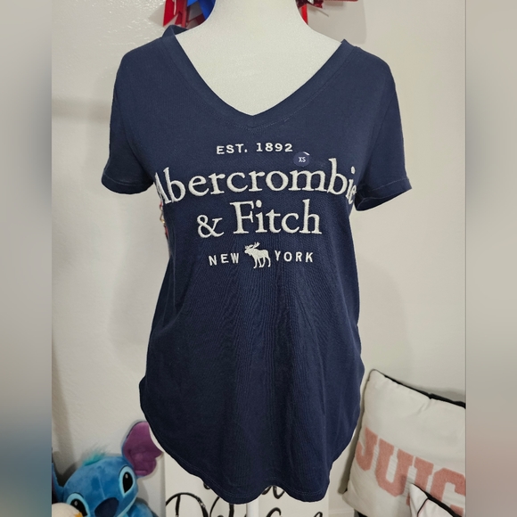 Abercrombie & Fitch Women's Short Sleeve T-Shirt Blue Size X-Small  NWT - Picture 1 of 5